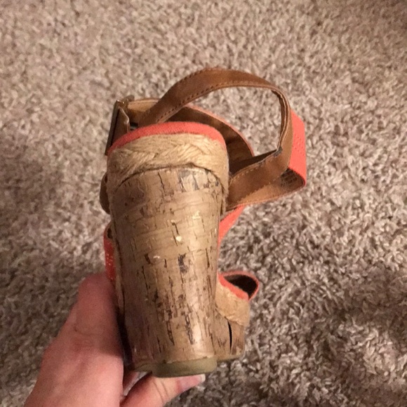 🌟Final Price 🌟 Cute Merona Strappy Wedges - Picture 3 of 5